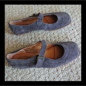 KORK-EASE Prato Suede Mary Jane Flat In Dark Grey size 6.5M